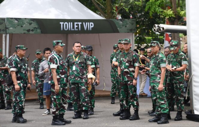 
					Pangdam IV/Diponegoro Tinjau Kesiapan Lokasi Apel Dansatkowil TNI AD TA 2025 di Banyumas