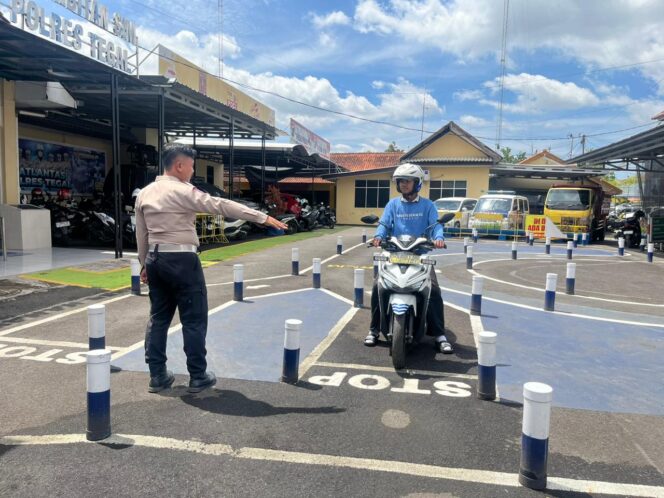 
					Satlantas Polres Tegal Tingkatkan Pelayanan Prima dalam Pengurusan SIM