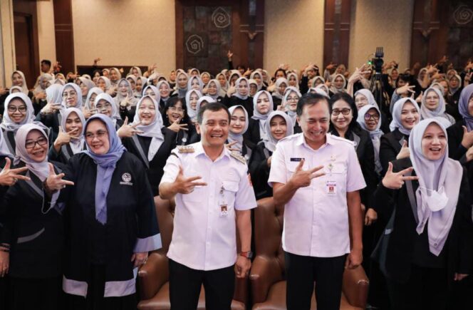 
					Ahmad Luthfi Lantik DPD KPPI Jateng: Dorong Edukasi Politik dan Pemberdayaan Perempuan