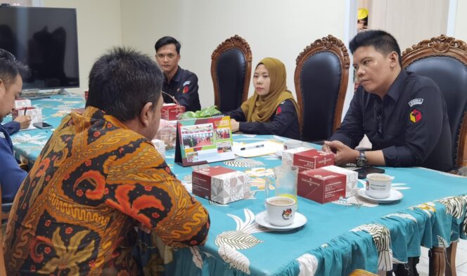 
					Bawaslu Kota Semarang Desak KPU Segera Tuntaskan 185 Data Tidak Padan dan 95 Data Anomali Pemilih