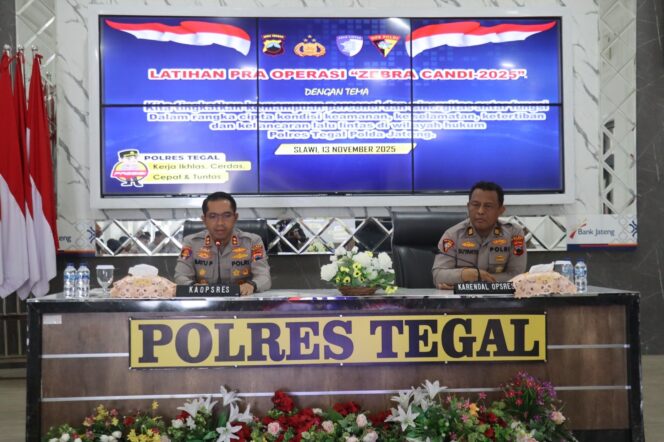 
					Polres Tegal Mantapkan Kesiapan Personel Lewat Latpraops Zebra Candi 2025
