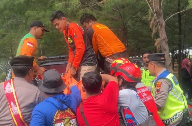 
					Operasi SAR Gabungan Temukan Dua Korban Meninggal Dunia di Sungai Pantai Indah Kemangi