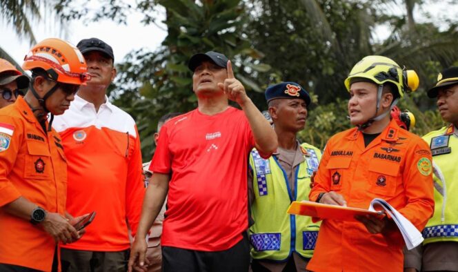 
					Ahmad Luthfi: Hari Ini Modifikasi Cuaca Dilaksanakan di Langit Cilacap