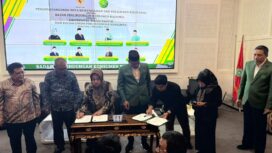 Penandatanganan Nota Kesepahaman dan Perjanjian Kerja Sama Unwahas Semarang dan Badan Perlindungan Konsumen Nasional Republik Indonesia (BPKN RI) telah resmi di lakukan, Selasa (4/11) | foto: Unwahas.