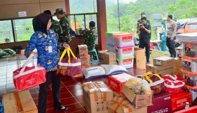 
					Ahmad Luthfi Tegaskan Bantuan Logistik untuk Korban Longsor Banjarnegara Aman dan Tersalurkan