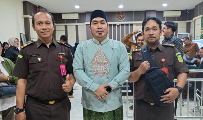 
					Diperiksa Hakim Tipikor, Gus Yazid Akui Pernah Terima Dana Rp20 Miliar