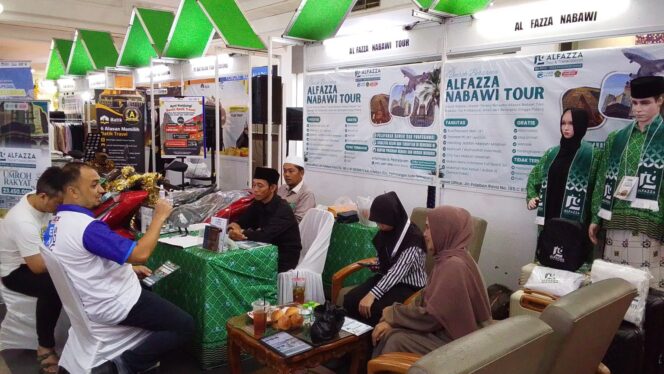 
					PT Al Fazza Nabawi Tour Ikuti Pameran Haji dan Umroh di Java Mall Semarang