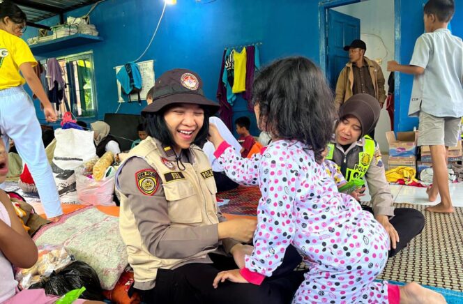
					Tim Trauma Healing Hadirkan Kembali Tawa Anak-Anak di Lokasi Pengungsian Cilacap dan Banjarnegara