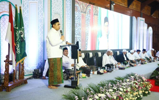 
					Gus Yasin Ajak Alim Ulama Terus Mendoakan Jawa Tengah