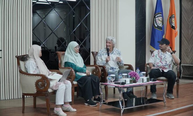 
					Banyak Bencana, FISIP UNDIP Gelar Kuliah Umum: Saatnya Menata Ulang Relasi Manusia dan Alam