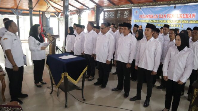 
					Forsekdesi Brebes Resmi Dilantik, Bupati Minta Ikut Kawal Program Prioritas Daerah