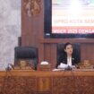 Wali Kota Semarang, Agustina Wilujeng saat pembahasan KUA-PPAS APBD 2026 di Balai Kota Semarang, 25 November 2025 | foto: humas Pemkot.