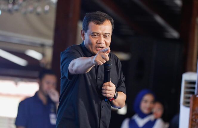 
					Ahmad Luthfi Tegaskan Aktivitas Tambang Tidak Diperbolehkan di Kawasan Gunung Slamet