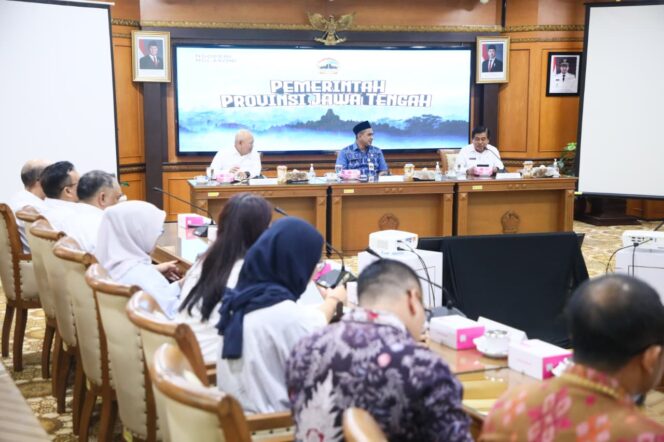 
					Usulan Hybrid Sea Wall Pemprov Jateng Disetujui Badan Otorita Pantura