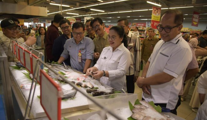 
					Jelang Nataru, Wali Kota Semarang Pastikan Harga dan Stok Bahan Pokok Tetap Aman