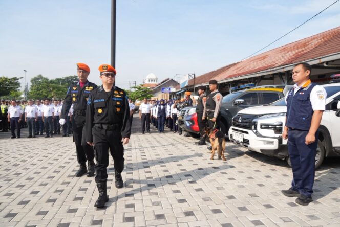 
					Sambut Libur Natal 2025 dan Tahun Baru 2026, KAI Daop 4 Semarang Siagakan Layanan dan Pengamanan Maksimal