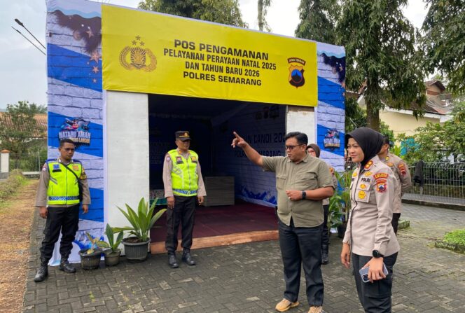 
					Jelang Nataru, Kapolres Semarang Tinjau Kesiapan Pos Pengamanan