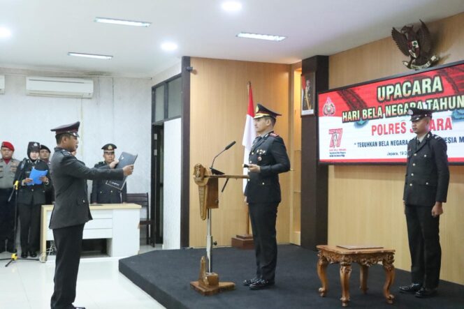 
					Polres Jepara Gelar Upacara Hari Bela Negara ke-77, Perkuat Komitmen Jaga NKRI