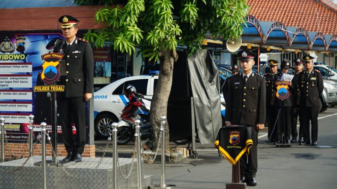 
					Polres Tegal Gelar Upacara Peringatan Hari Bela Negara ke-77 Tahun 2025