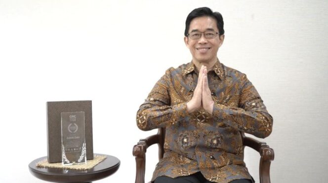 
					Komisaris Utama Bank Mandiri, Zulkifli Zaini | dok. web.pln.co.id