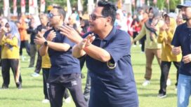 Bupati Rembang, H. Harno, sebelumnya ikut senam zumba di HUT KORPRI ke-54, Jumat (28/11/2025) | dok Pemkab Rembang.