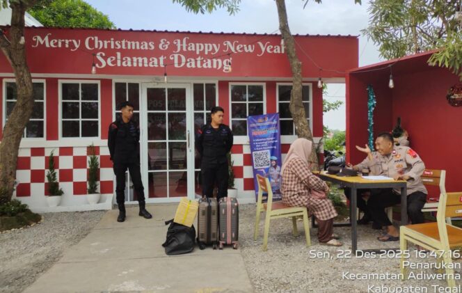 
					Keren!! Pemudik Asal Bangka Belitung Apresiasi Pelayanan Polri di Tol Tegal