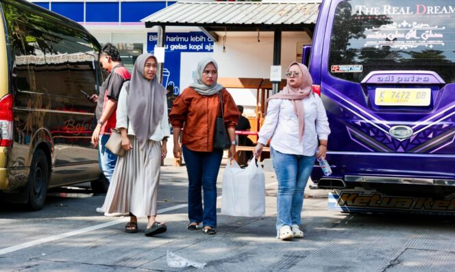 
					Arus Libur Nataru di Jawa Tengah Masih Landai, Belum Terlihat Lonjakan Kendaraan