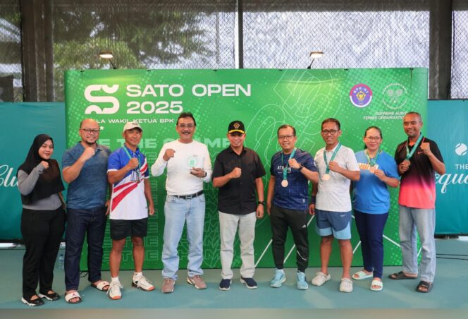 
					Kementerian ATR/BPN Sabet Juara III Bersama di Turnamen Tenis Antarinstansi SATO Open 2025