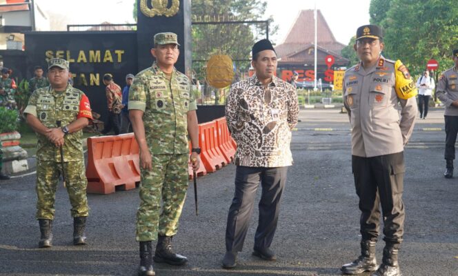 
					Pangdam IV/Diponegoro Pimpin Operasi Pengamanan VVIP Kunjungan Wapres RI di Jawa Tengah