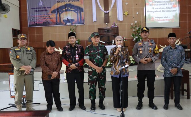 
					Forkopimda Kendal Lakukan Kunjungan ke Sejumlah Gereja, Pastikan Perayaan Natal 2025 Berjalan Aman dan Kondusif