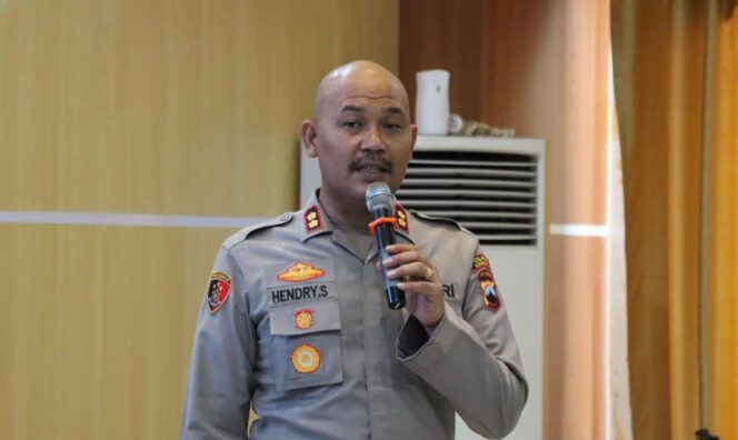 
					Kapolres Kendal Ajak Warga Rayakan Tahun Baru secara Sederhana, Tanpa Kembang Api dan Penuh Kepedulian