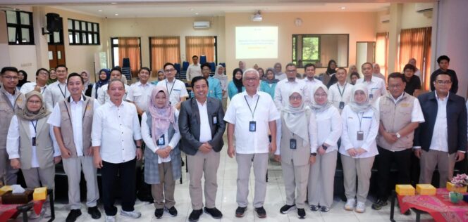 
					Perum BULOG Dorong Penguatan SDM Vokasi Lewat Bantuan Laptop di UNS