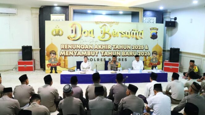 
					Polres Brebes Awali 2026 dengan Doa dan Refleksi, Perkuat Komitmen Pelayanan Publik