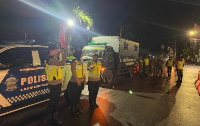 
					Polres Kendal Tingkatkan Patroli Skala Besar Cegah Balap Liar dan Gangguan Kamtibmas saat Malam Tahun Baru 2026