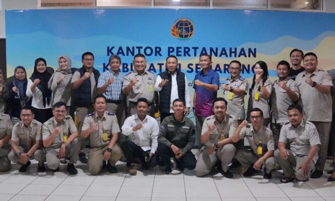 
					Dorong Zero Tunggakan, Kakanwil BPN Jateng Tinjau Langsung Layanan Pertanahan di Kabupaten Semarang