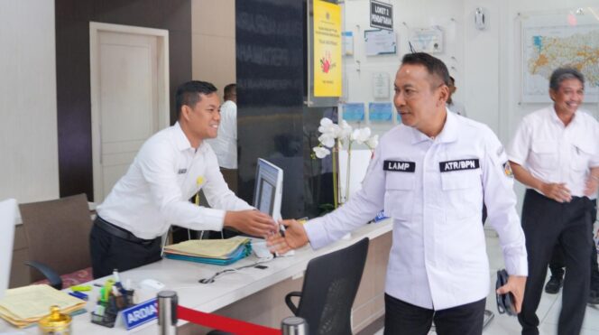 
					Kanwil BPN Jateng Perkuat Pengawasan Layanan Pertanahan