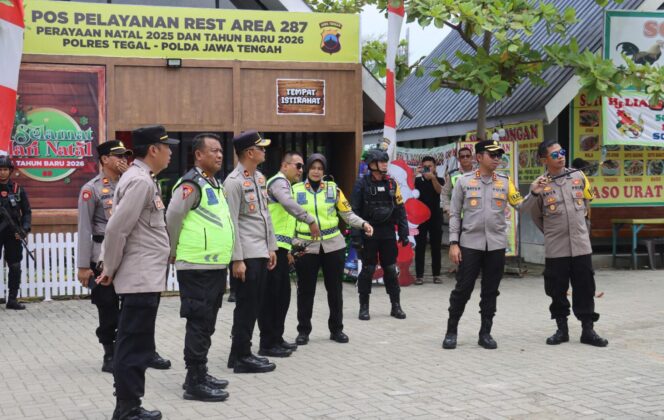
					Kapolres Tegal Pantau Langsung Pengamanan Wisata dan Arus Balik di Hari Terakhir Libur
