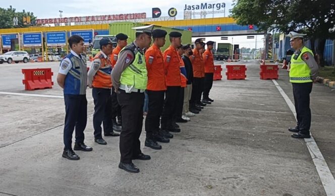 
					Arus Balik di GT Kalikangkung Meningkat, Polisi Pastikan Situasi Lalu Lintas Tetap Kondusif