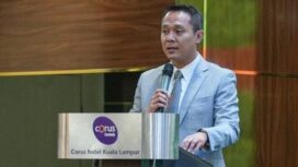 Kepala Biro Humas dan Kerjasama Luar Negeri, Kementerian Kehutanan, Dr
Ristianto Pribadi | foto: Forest Insight Indonesia.