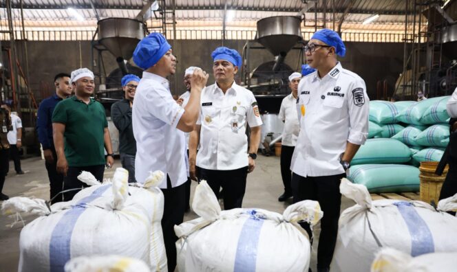 
					Merantau dan Berjaya, Kiprah Diaspora Jawa Tengah Mengukir Prestasi di Lampung