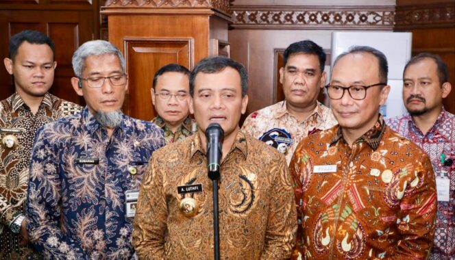 
					Strategi Aglomerasi dan Desa Wisata Antar Jawa Tengah Pimpin Pariwisata Nasional