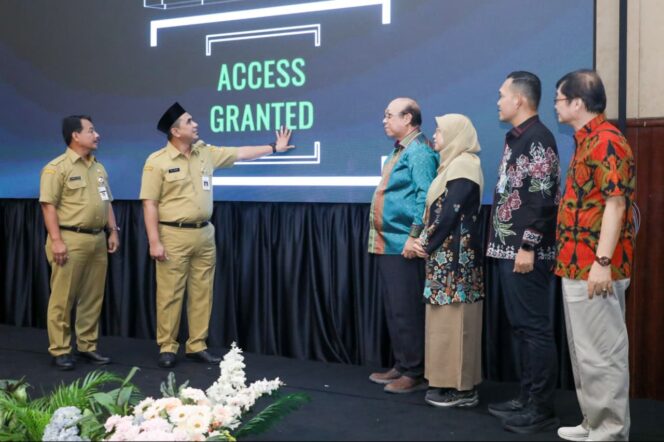 
					Kecelakaan Kerja di Jateng Terus Meningkat, Wagub Taj Yasin Dorong Budaya K3 Jadi Gerakan Kolektif