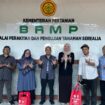 Rombongan Wakil Rektor III Unwahas di depan BRMP Sulawesi Selatan | dok Unwahas