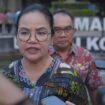 Wali Kota Semarang, Agustina Wilujeng didampingi Pj Sekda, Budi Prakosa saat memberikan keterangan kepada awak media | dok Humas Pemkot