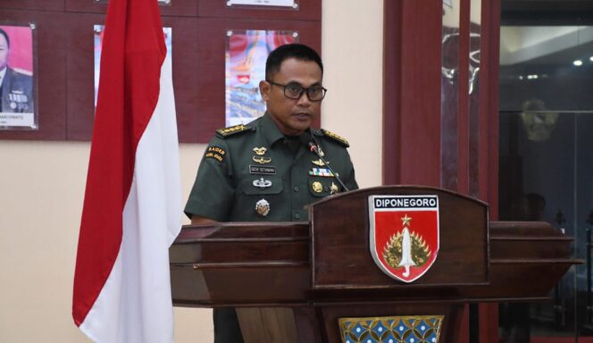 
					Pangdam IV/Diponegoro Pimpin Rakor Evaluasi Pembangunan Jembatan Gantung Garuda