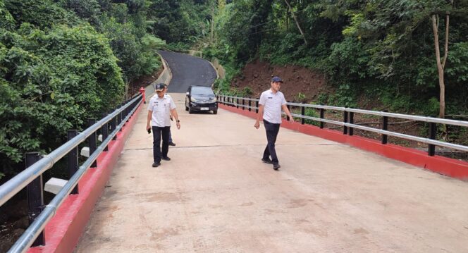
					Pemkot Semarang Permanenkan Jembatan Persen Gunungpati dari Kayu ke Beton