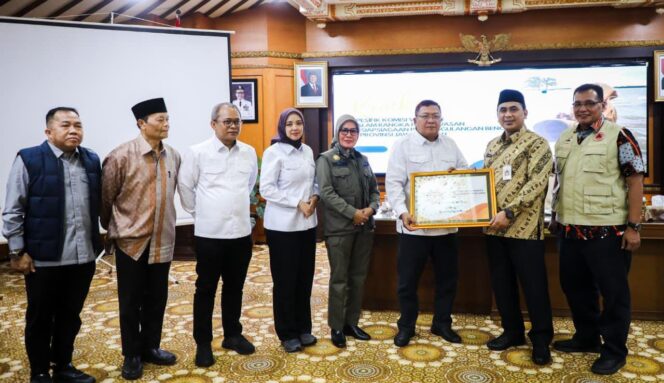 
					Komisi VIII DPR RI Apresiasi Gerak Cepat Pemprov Jateng Tangani Banjir dan Longsor