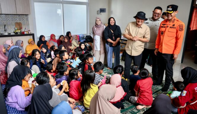 
					Gubernur Jateng Dorong Percepatan Relokasi Korban Bencana di Purbalingga