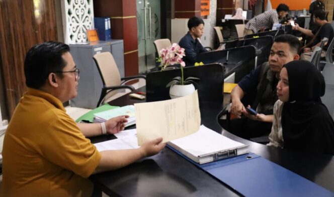 
					Manfaatkan PELATARAN, Warga Bisa Ambil Produk Roya Tanpa Menunggu Hari Kerja