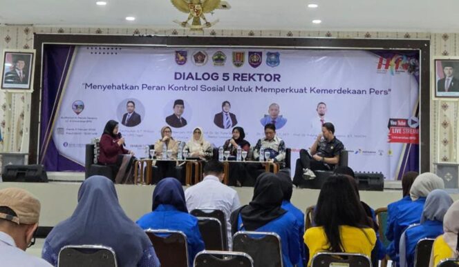 
					Dialog Lima Rektor Warnai HPN Jateng 2026, Bahas Tantangan Kemerdekaan Pers di Era Digital